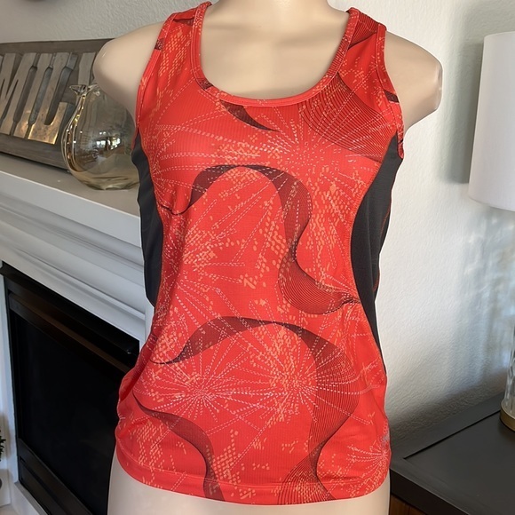 Workout Tank - Picture 8 of 8